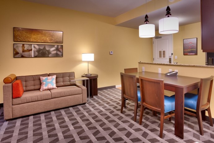 TownePlace Suites by Marriott Dickinson